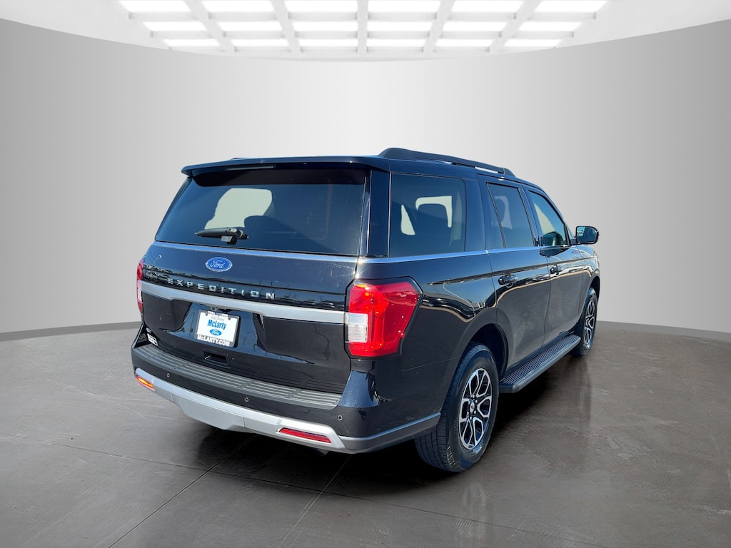 Used 2024 Ford Expedition XLT SUV