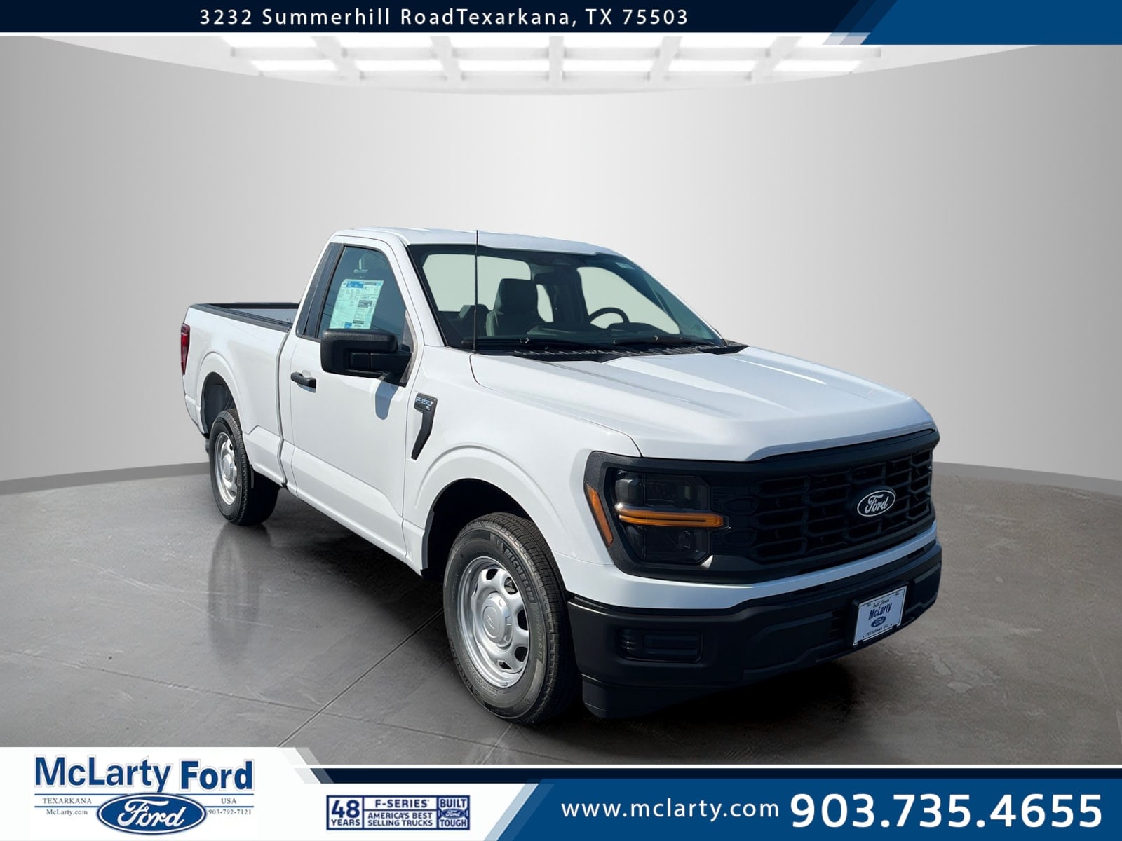 2025 Ford F-150 XL's photo