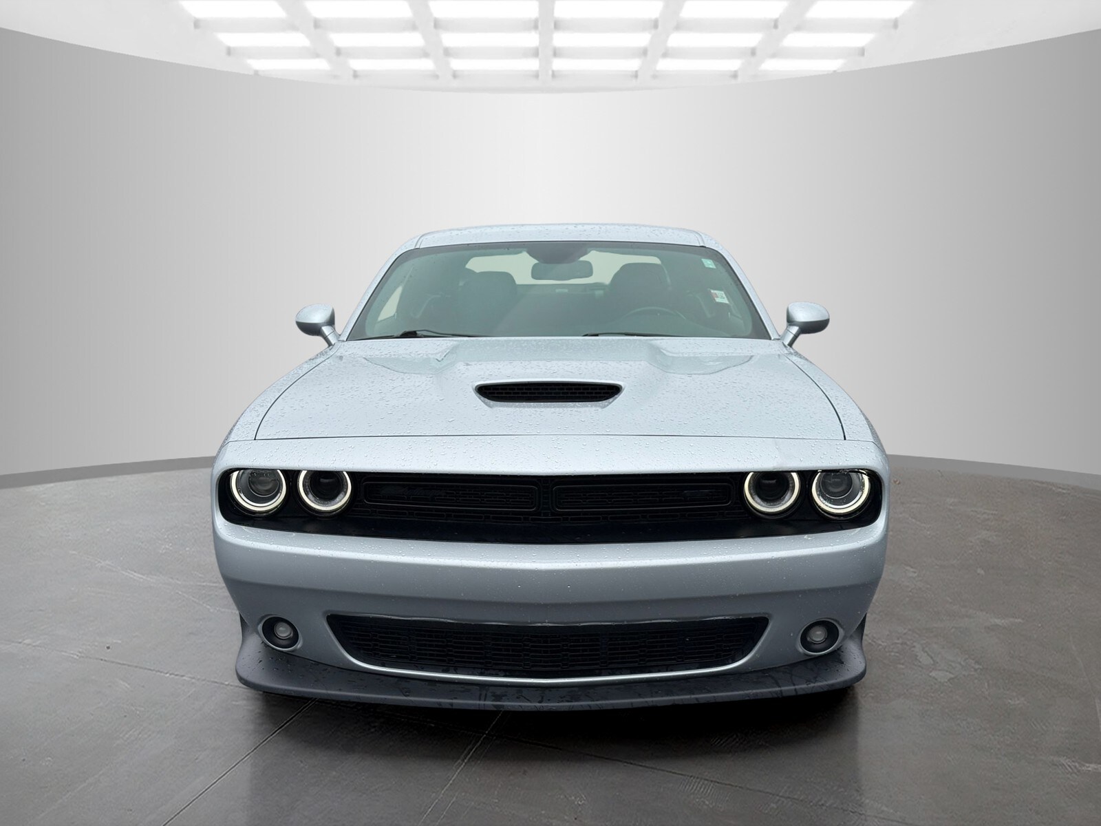 2022 Dodge Challenger GT photo 2