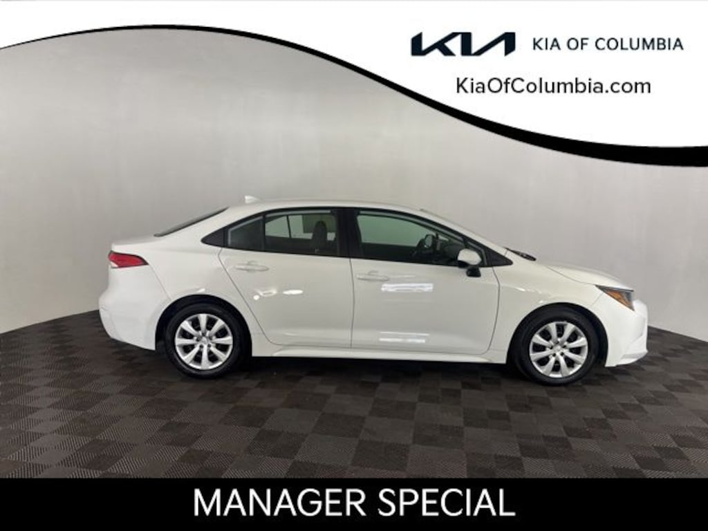 Used 2024 Toyota Corolla LE Sedan