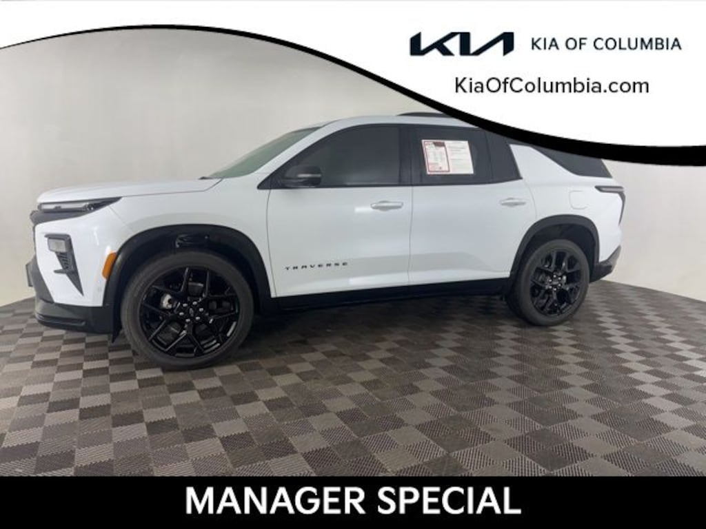 Used 2026 Chevrolet Traverse RS SUV