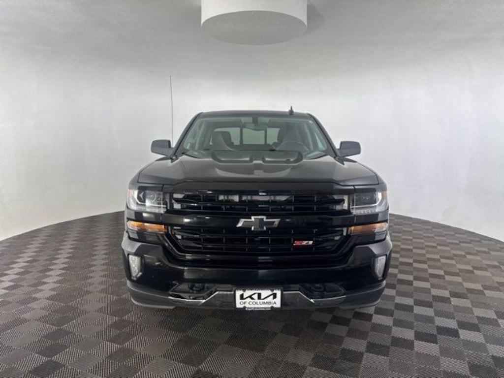 Used 2017 Chevrolet Silverado 1500 LT Truck