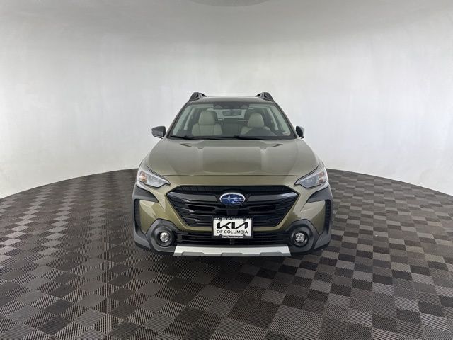 2023 Subaru Outback Limited photo 2
