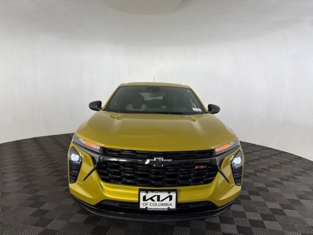 Used 2024 Chevrolet Trax 1RS SUV