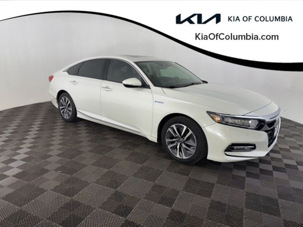 Used 2018 Honda Accord Hybrid Touring Sedan