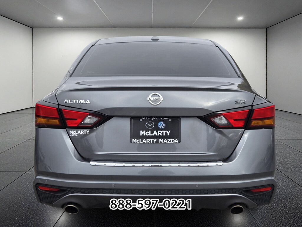 Used 2021 Nissan Altima 2.5 SR Sedan