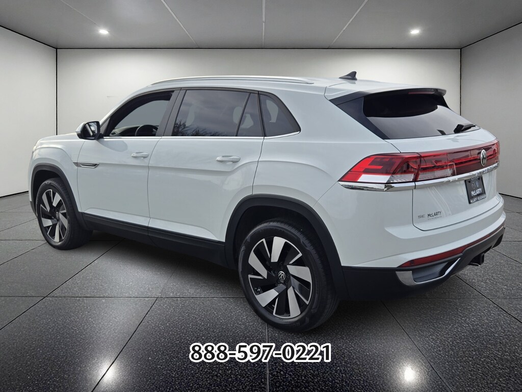 Certified 2024 Volkswagen Atlas Cross Sport 2.0T SE W/Technology SUV