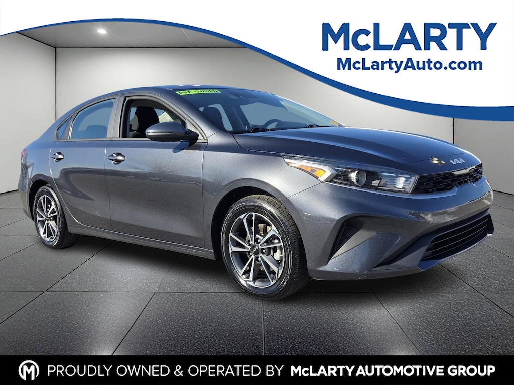 Used 2022 Kia Forte LXS Sedan