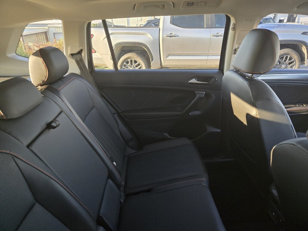 Certified 2024 Volkswagen Tiguan 2.0T SE SUV