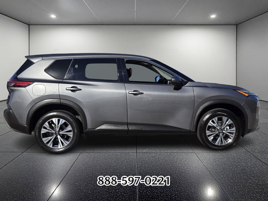 Used 2021 Nissan Rogue SV SUV