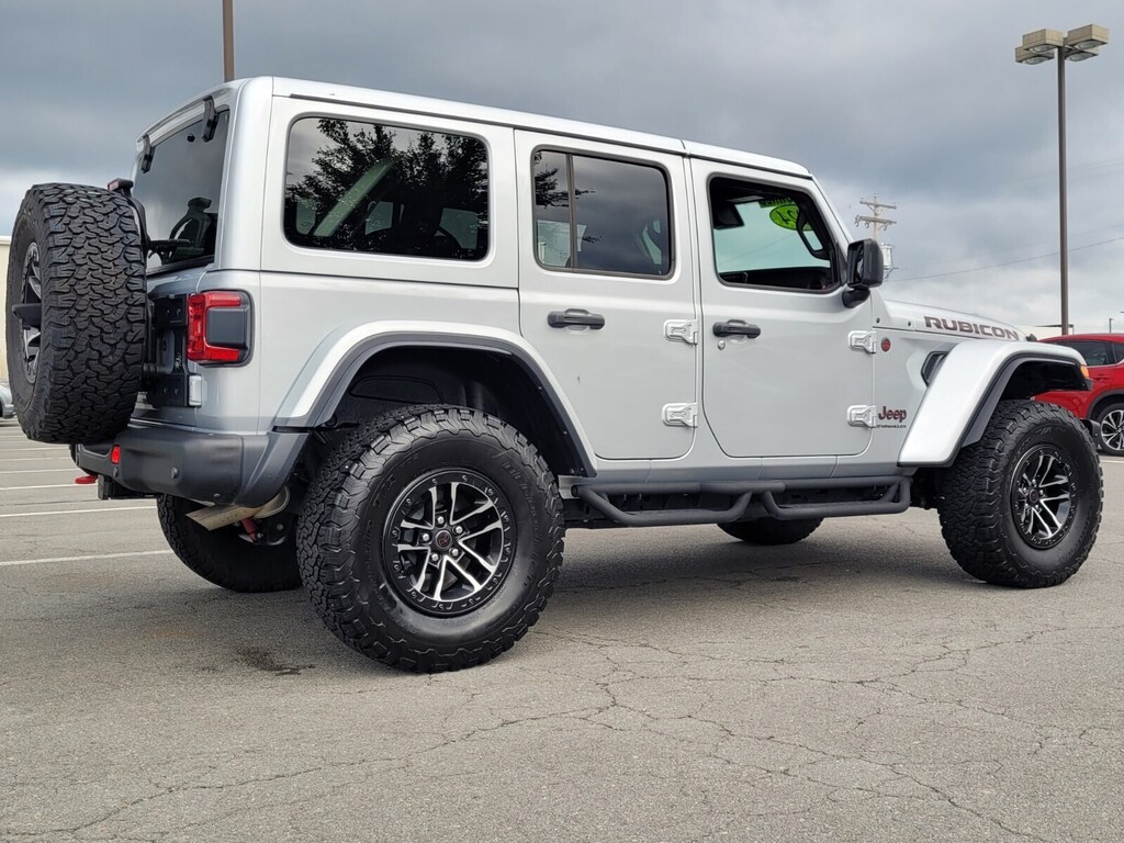 Used 2024 Jeep Wrangler Rubicon X SUV