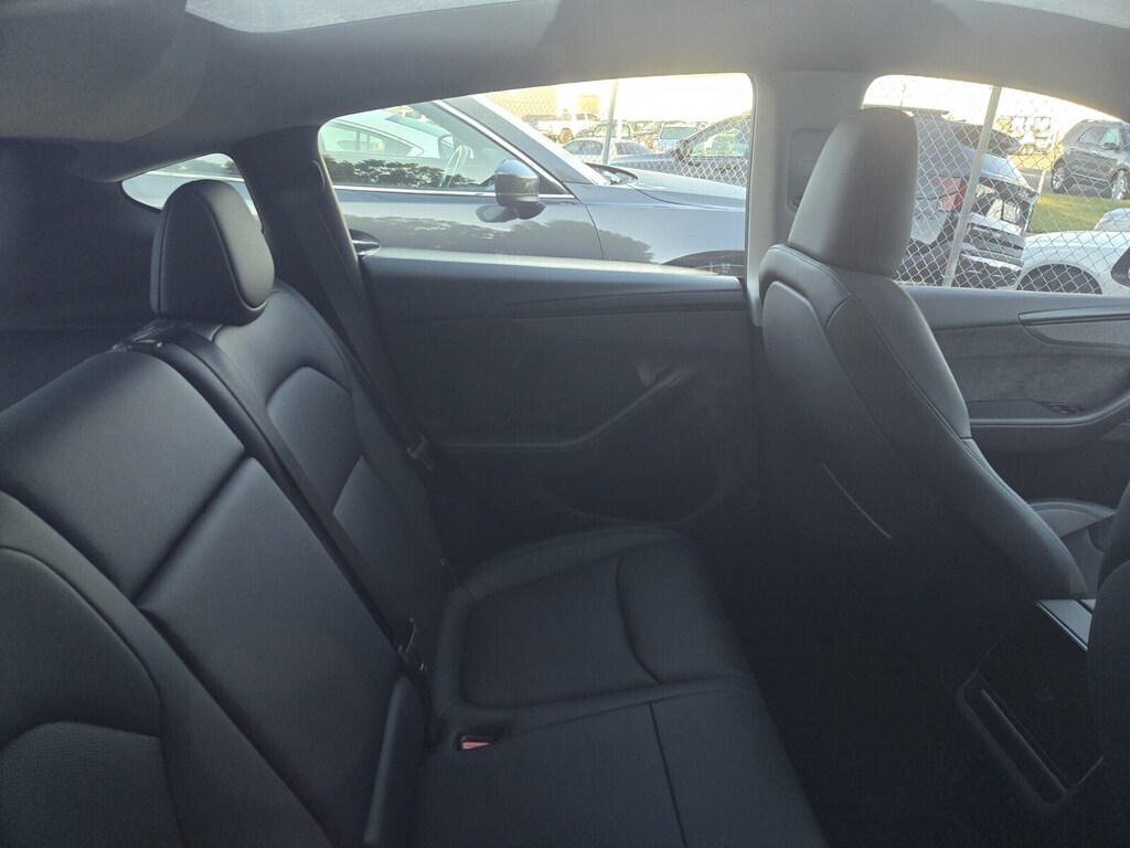 Used 2026 Tesla Model Y Long Range SUV