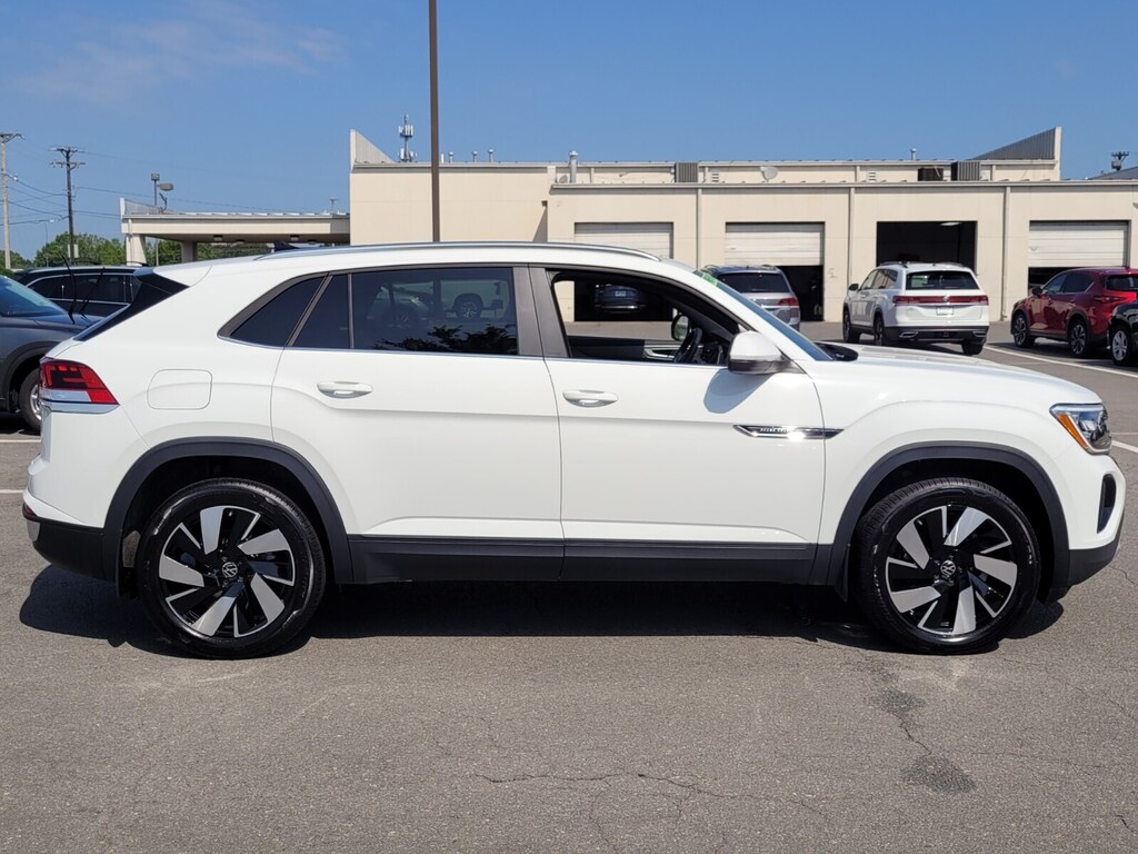 Certified 2025 Volkswagen Atlas Cross Sport 2.0T SE W/Technology SUV