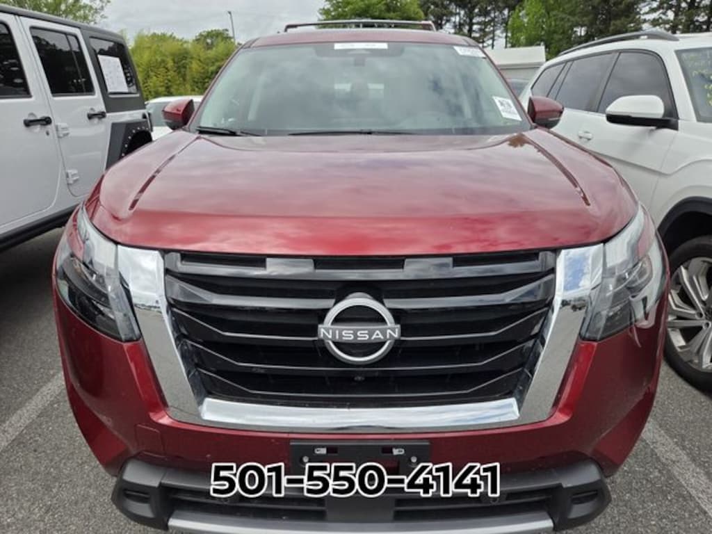 Used 2025 Nissan Pathfinder SL SUV