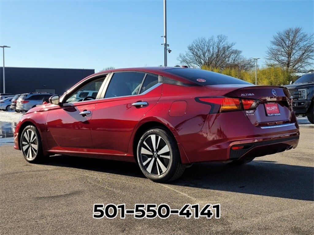 Used 2022 Nissan Altima 2.5 SV Sedan