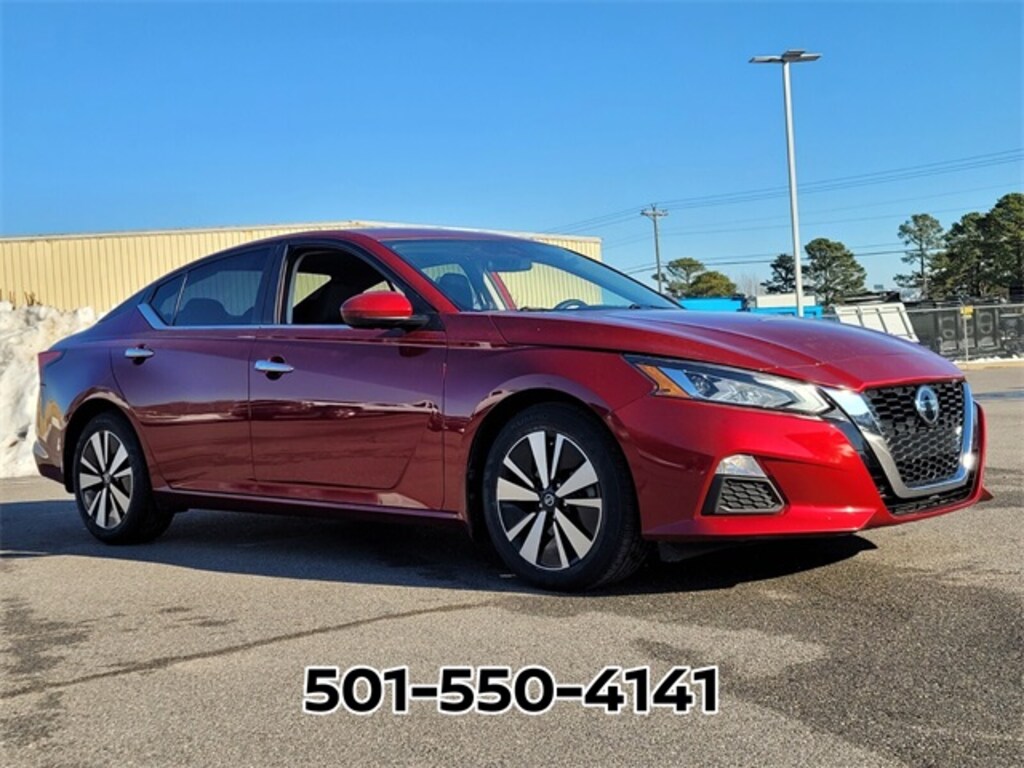 Used 2022 Nissan Altima 2.5 SV Sedan