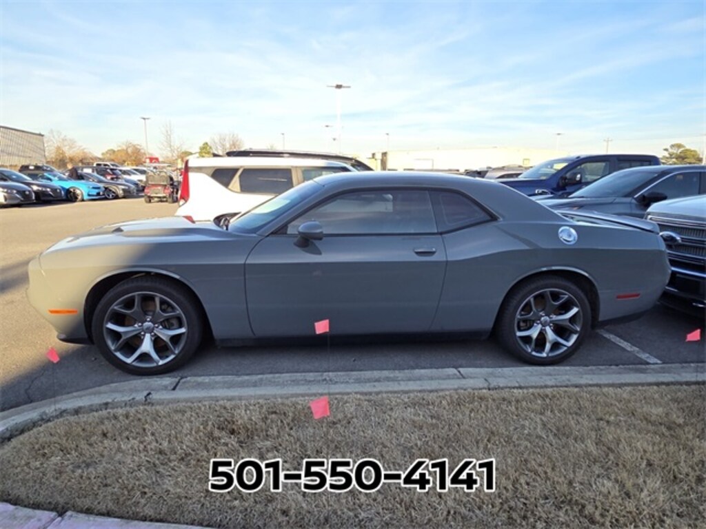 Used 2017 Dodge Challenger SXT Coupe