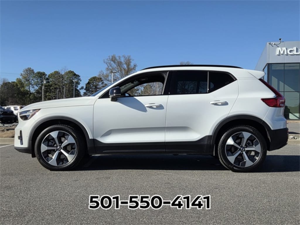Used 2025 Volvo XC40 B5 Plus Dark Theme SUV