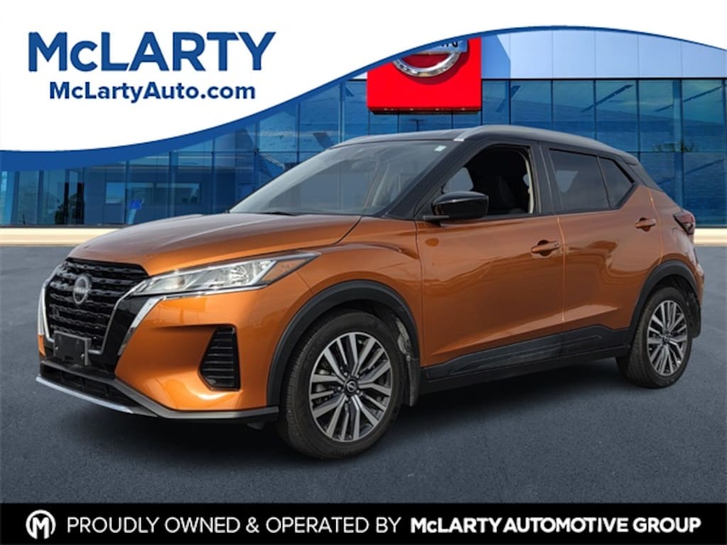 Used 2023 Nissan Kicks SV SUV