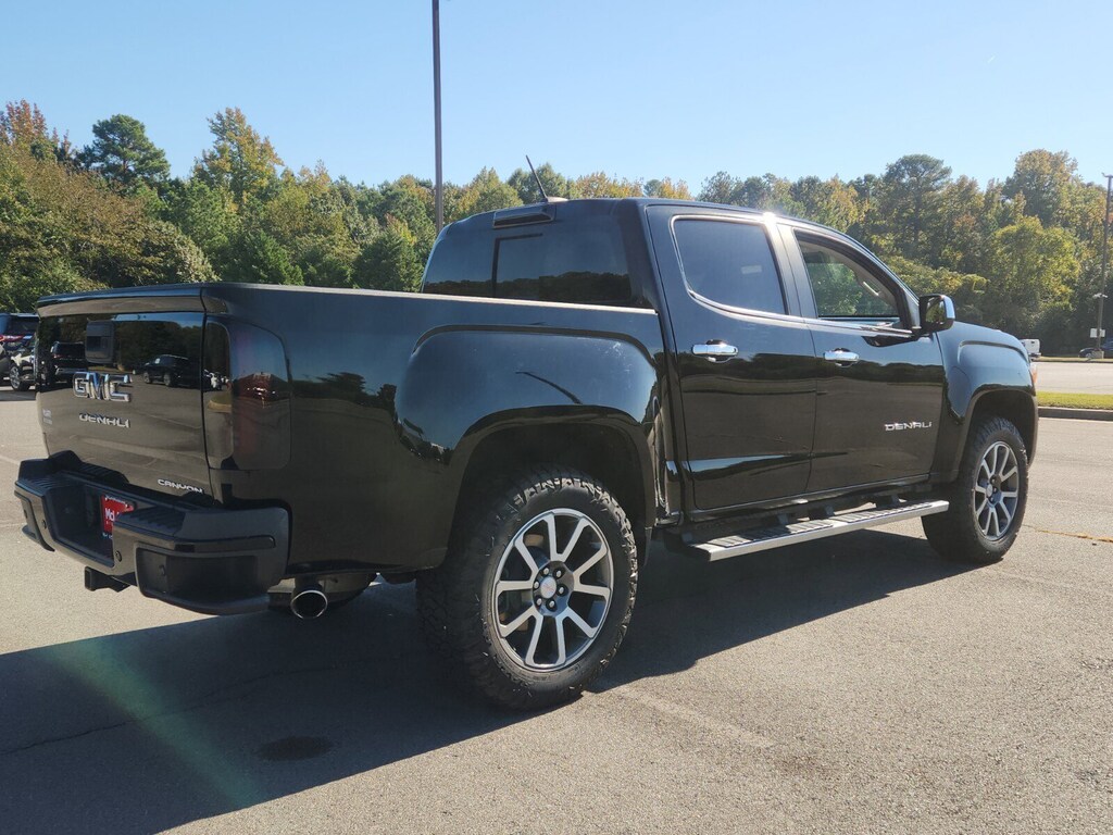 Used 2022 GMC Canyon Denali Truck Crew Cab