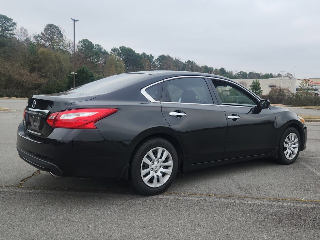 Used 2017 Nissan Altima 2.5 S Sedan