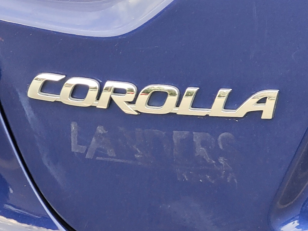 Used 2021 Toyota Corolla SE Sedan