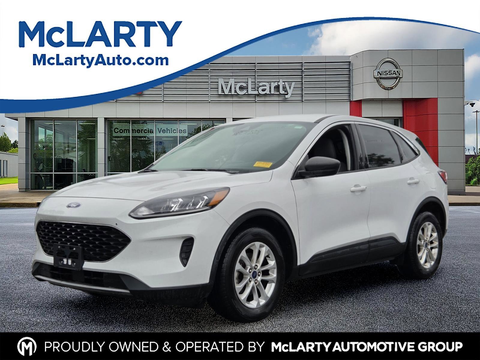 2022 Ford Escape SE FWD's photo