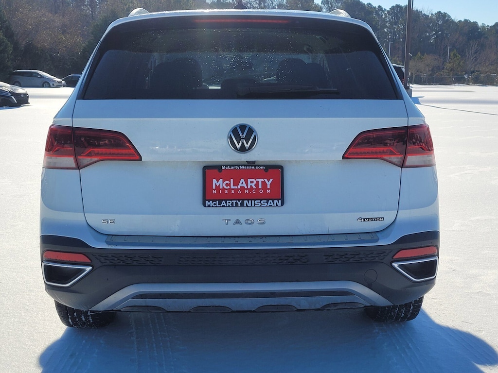 Used 2022 Volkswagen Taos 1.5T SE 4MOTION SUV