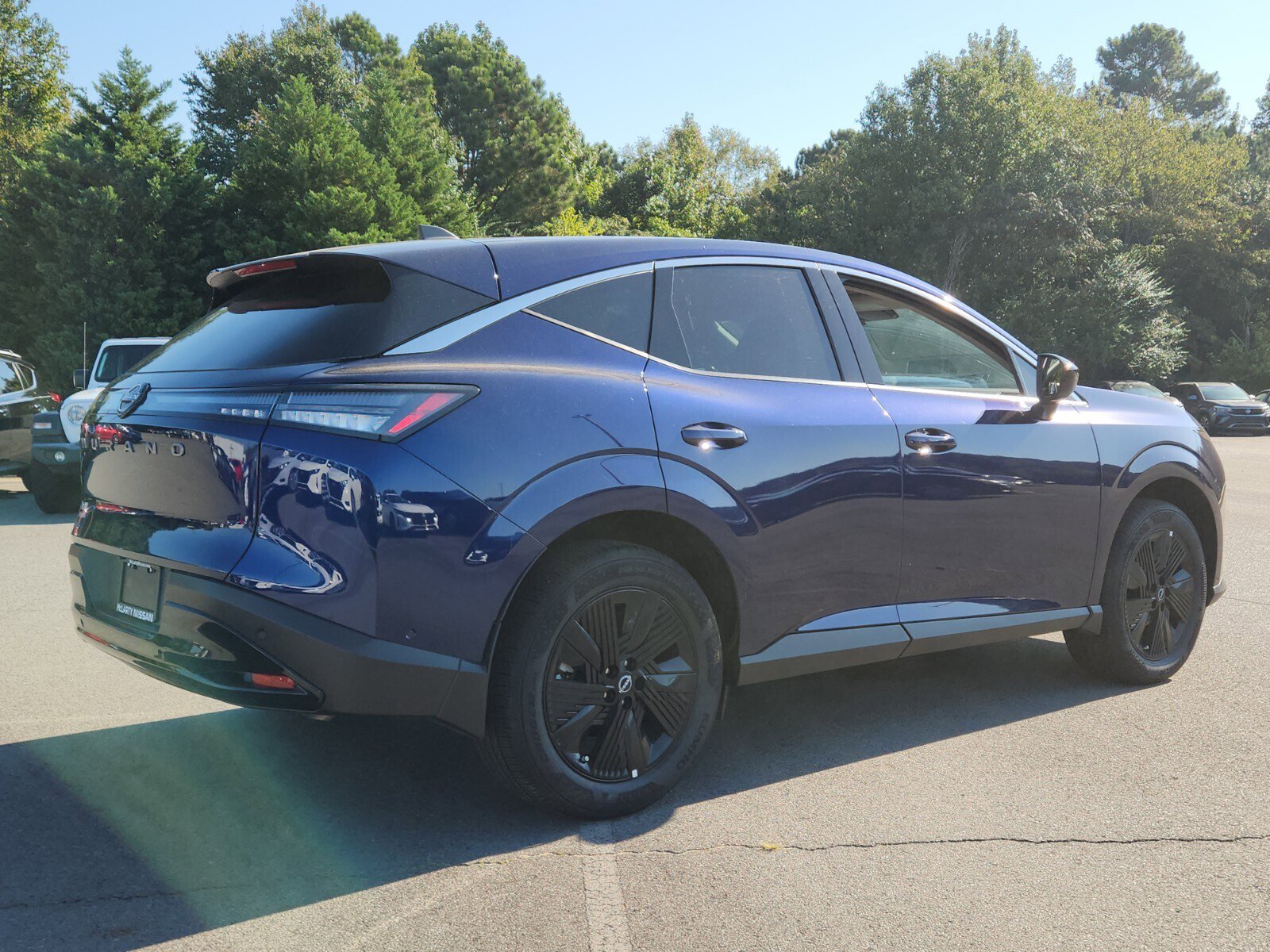 2025 Nissan Murano SV photo 3