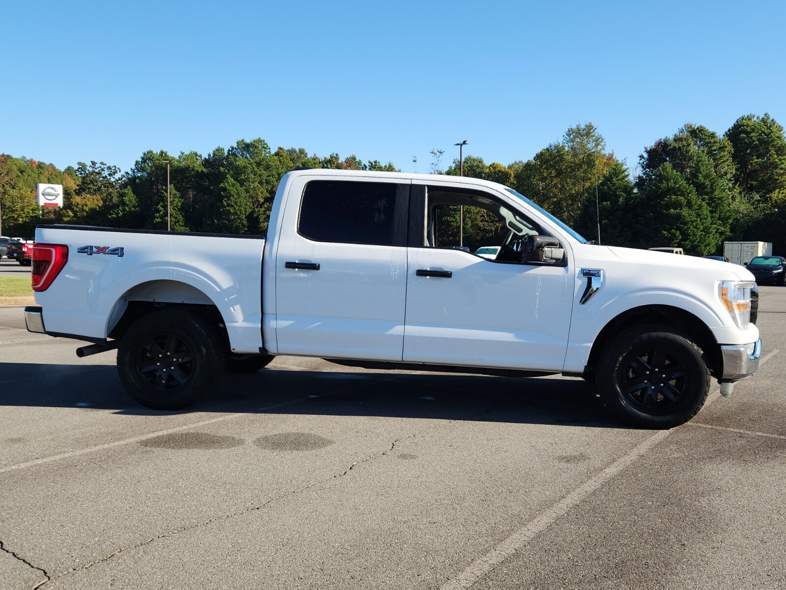 2022 Ford F-150 XLT photo 2