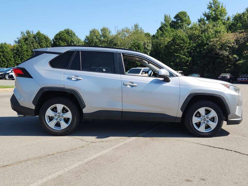 Used 2019 Toyota RAV4 XLE SUV
