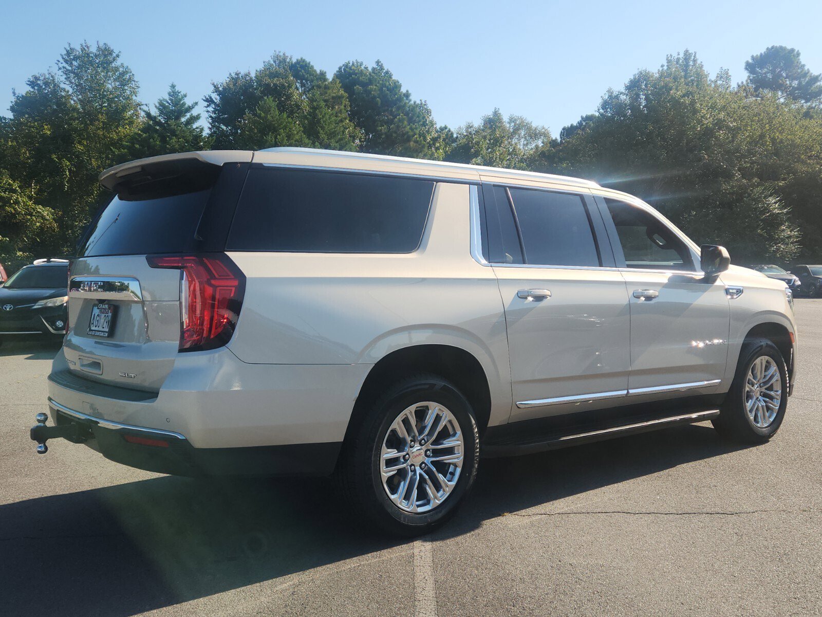 2021 Gmc Yukon XL SLT photo 3