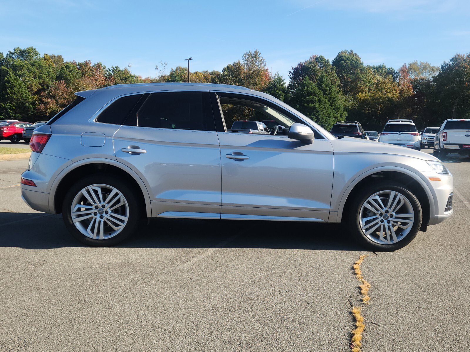 2018 Audi Q5 TFSI Premium Plus photo 2