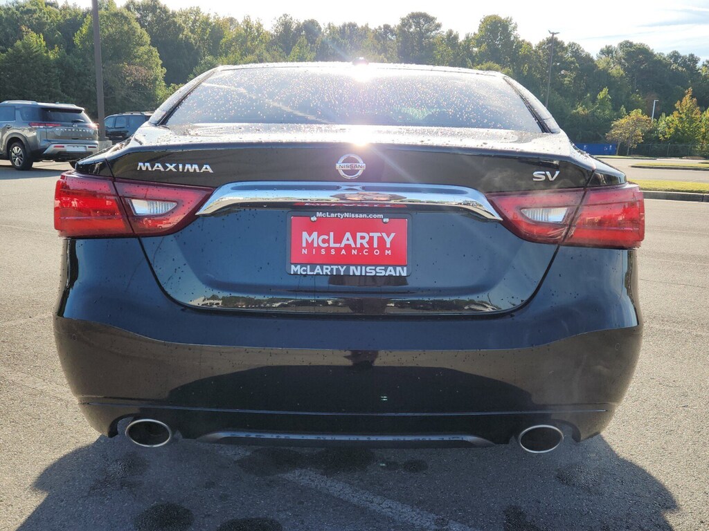 Used 2017 Nissan Maxima 3.5 SV Sedan