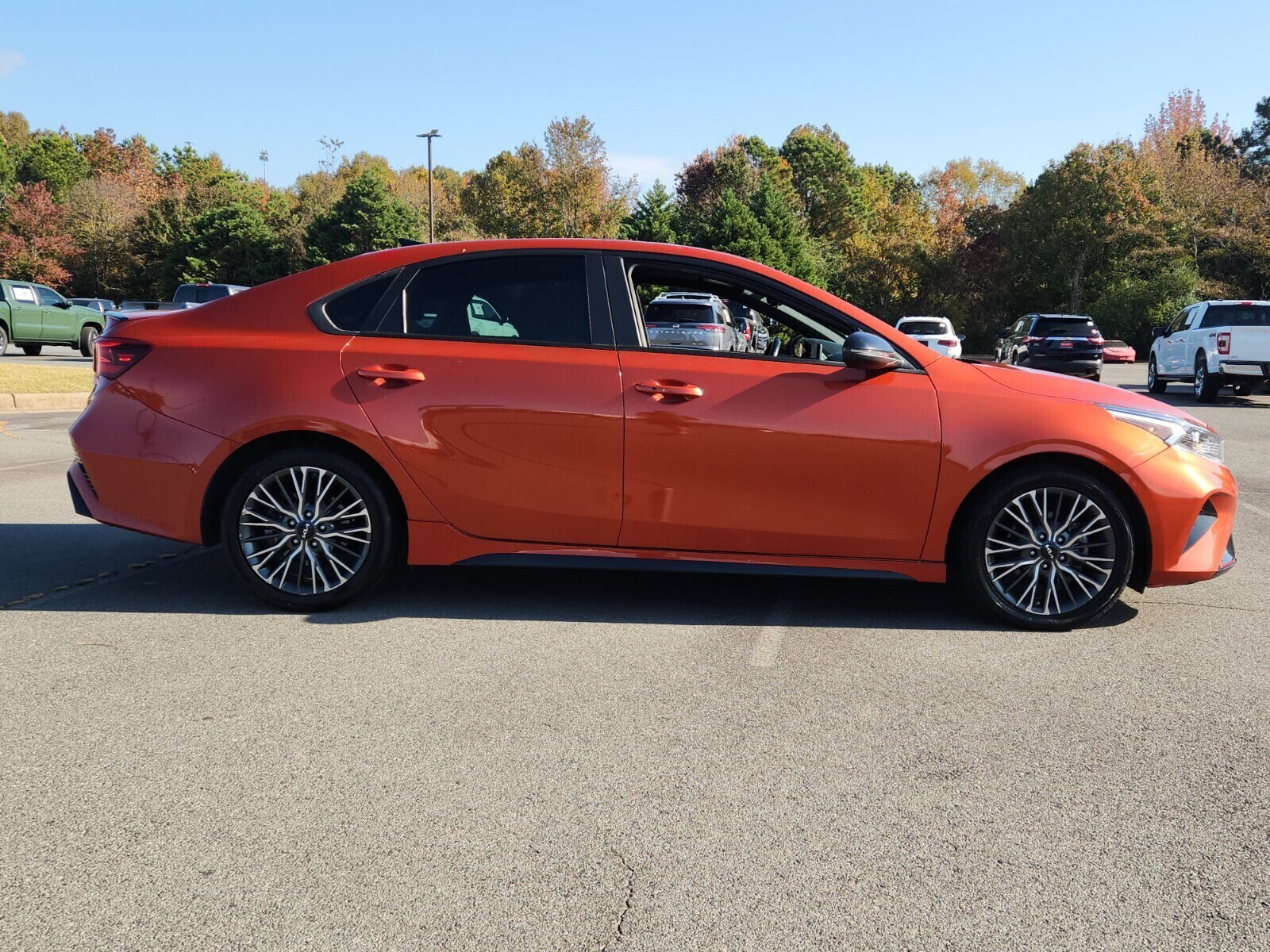 2023 Kia Forte GT-Line photo 2