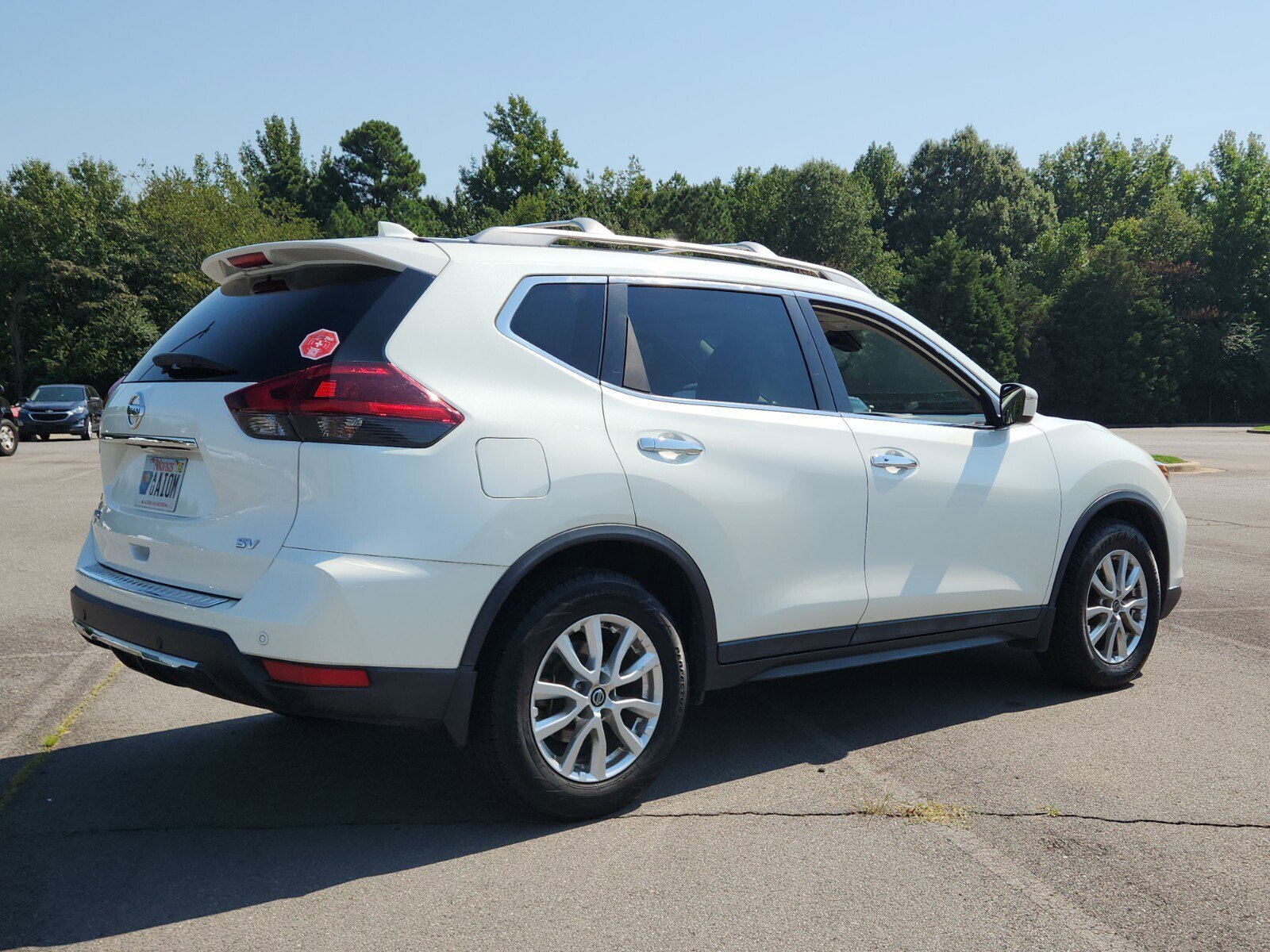 2020 Nissan Rogue SV photo 3