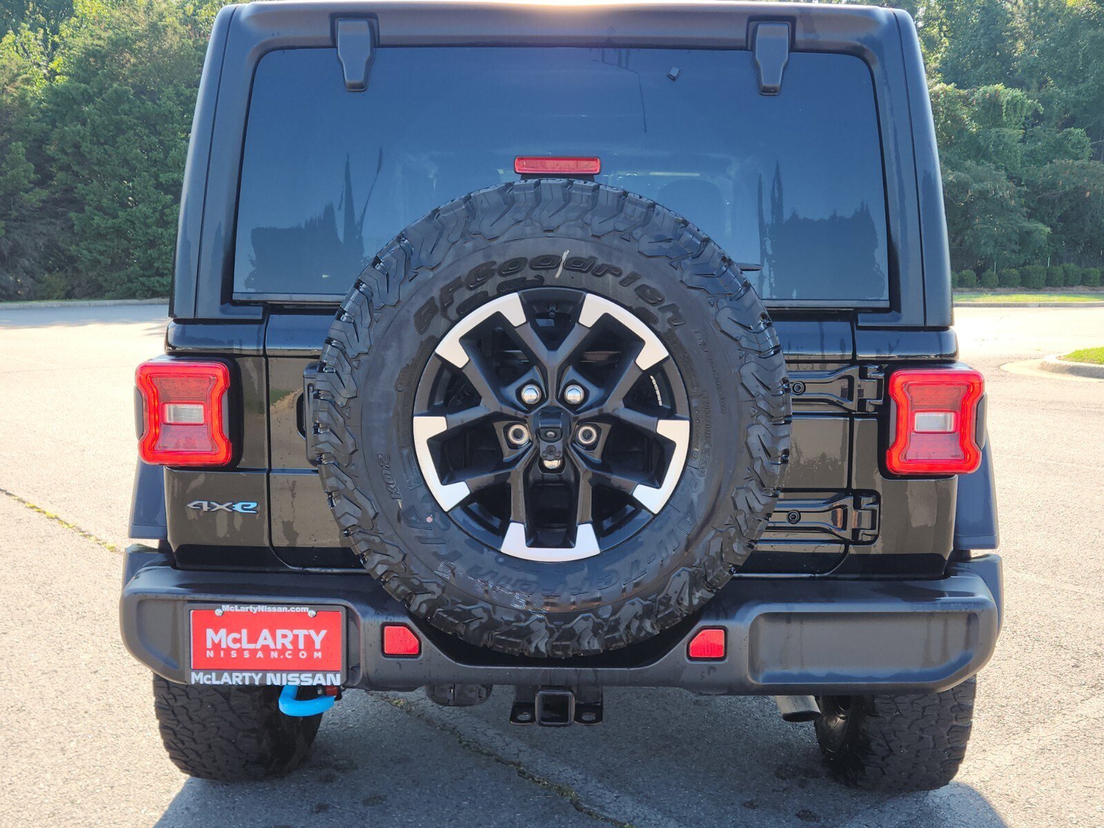 2024 Jeep Wrangler Rubicon 4xe photo 4