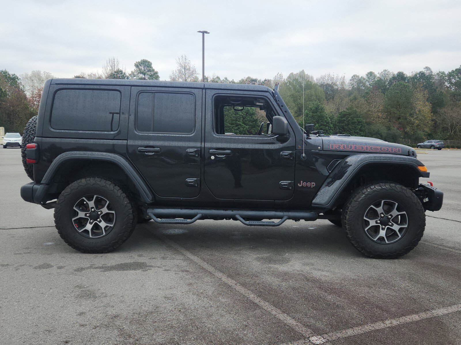 2019 Jeep Wrangler Unlimited Rubicon photo 2