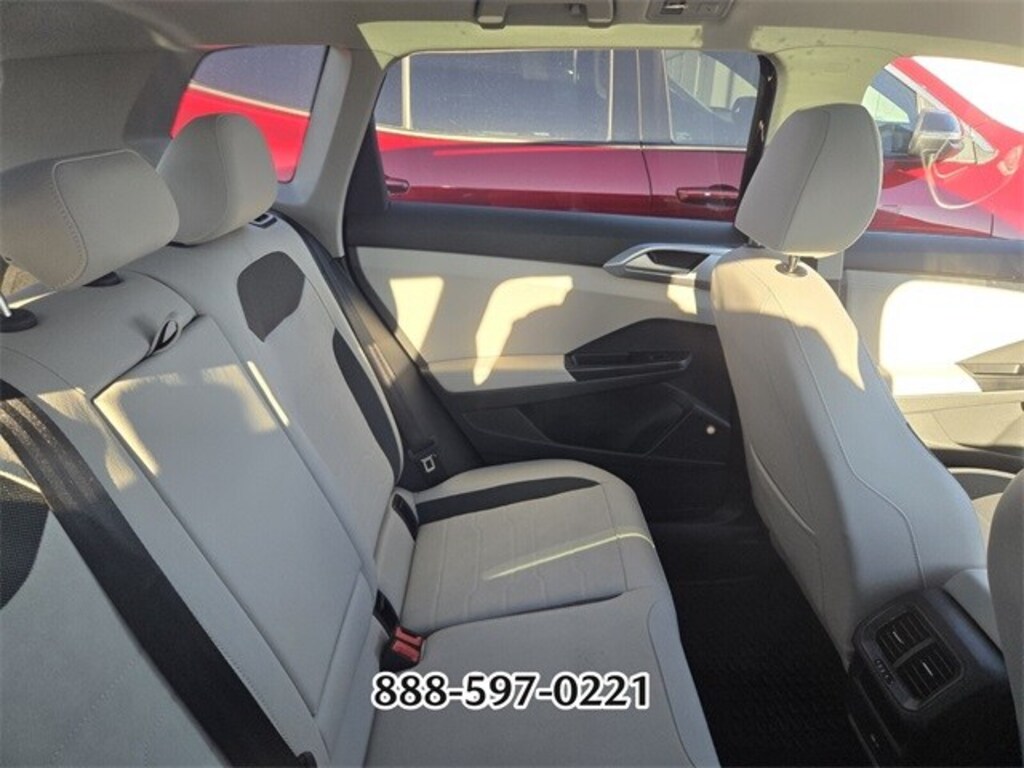 Certified 2025 Volkswagen Taos 1.5T SE SUV