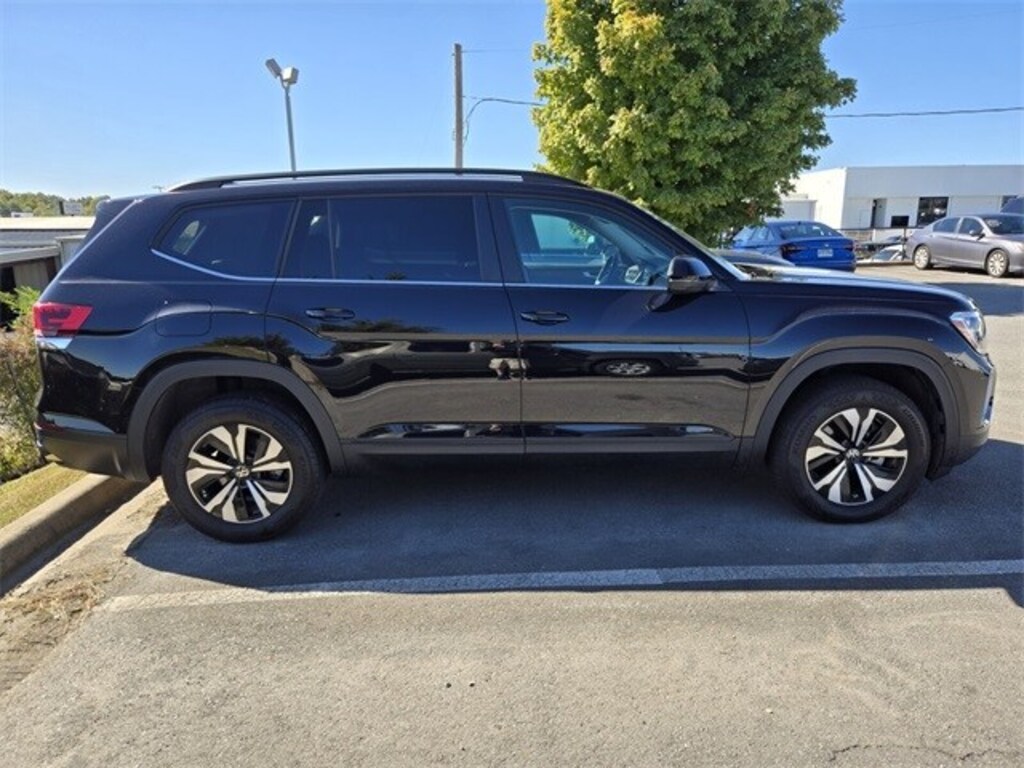 Certified 2024 Volkswagen Atlas 2.0T SE SUV