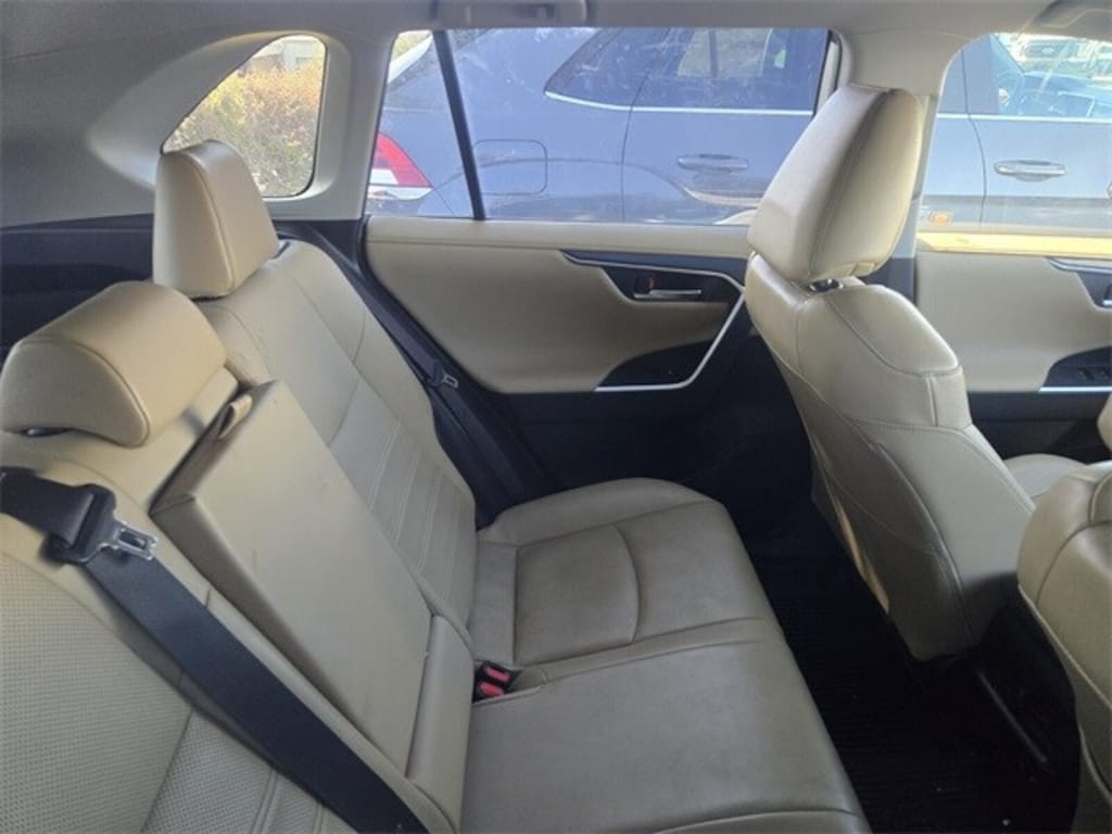 Used 2019 Toyota RAV4 Limited SUV