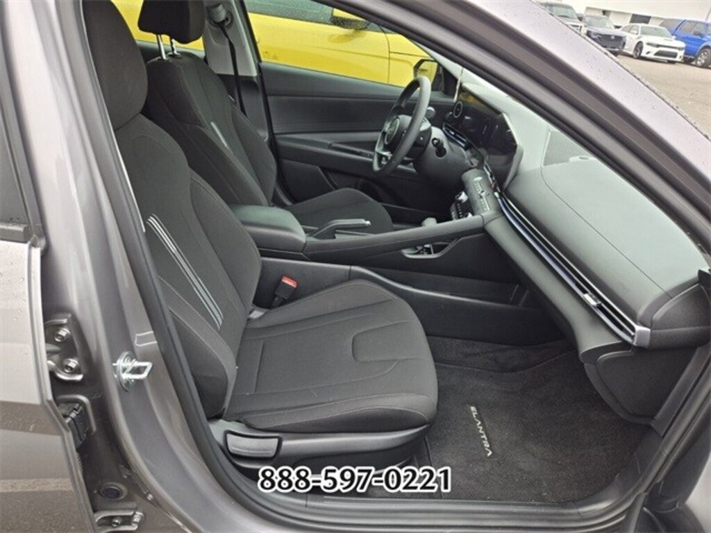 Used 2024 Hyundai Elantra SEL Sedan