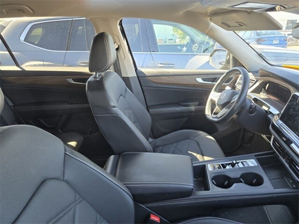 Certified 2024 Volkswagen Atlas 2.0T SE SUV