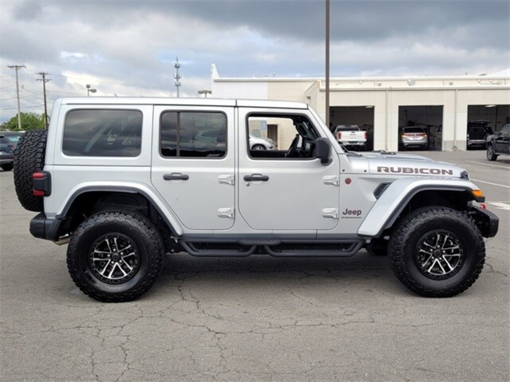 Used 2024 Jeep Wrangler Rubicon SUV