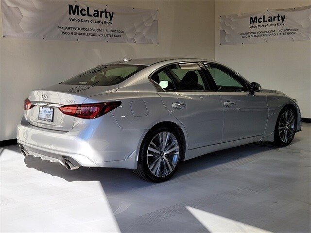 2018 Infiniti Q50 3.0t Sport photo 2