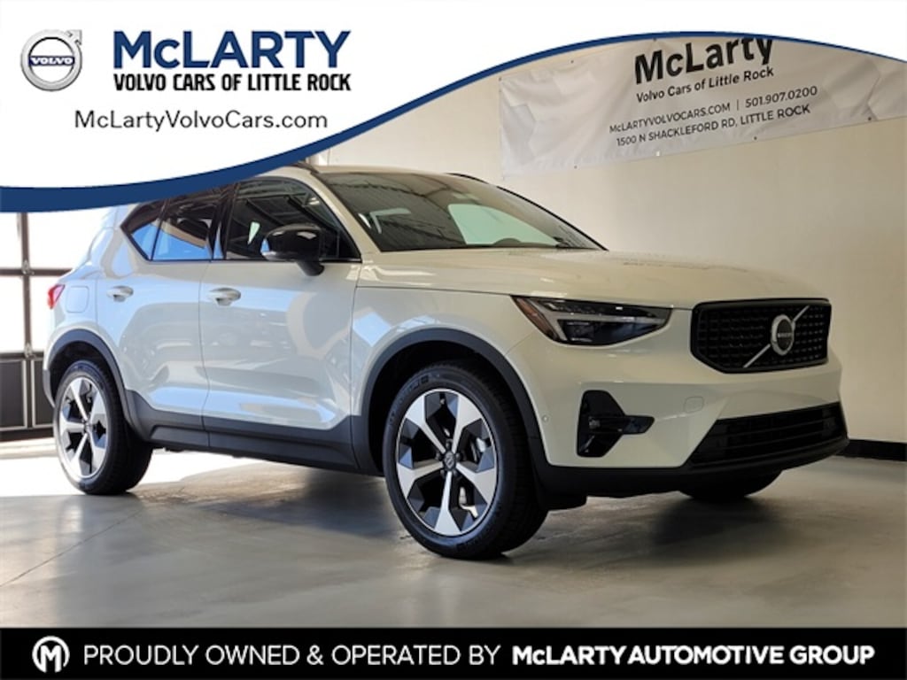 New 2026 Volvo XC40 B5 Plus SUV