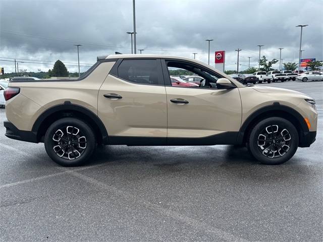 Used 2023 Hyundai Santa Cruz SEL with VIN 5NTJBDAE6PH043241 for sale in Little Rock