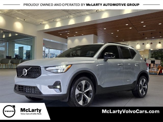 2026 Volvo XC40 Plus