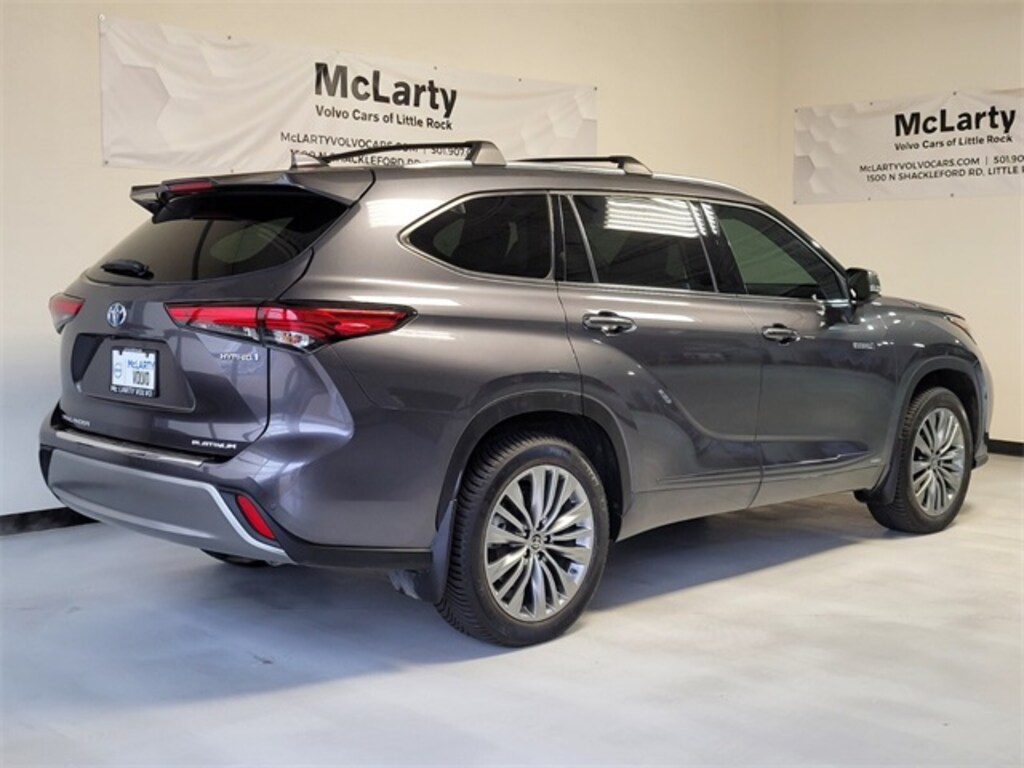 Used 2021 Toyota Highlander Hybrid Platinum SUV