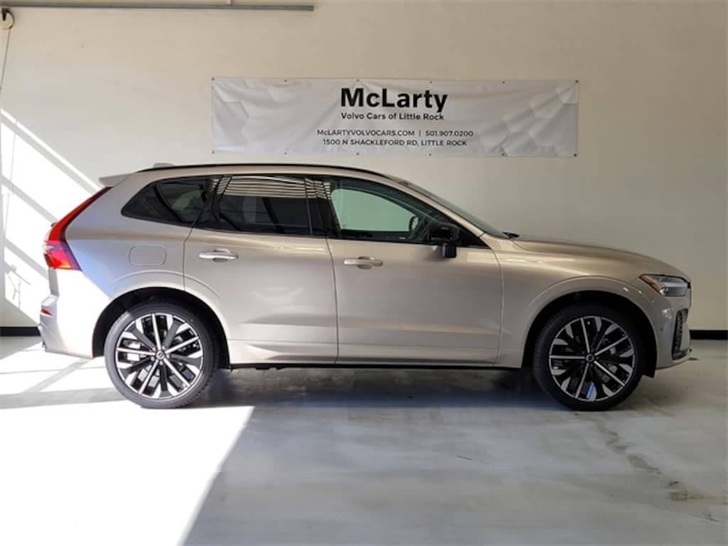 New 2026 Volvo XC60 B5 Ultra SUV